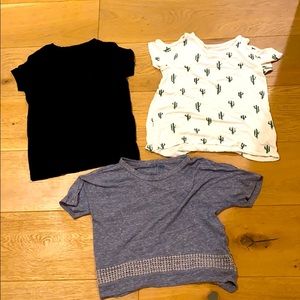 3 girls shirts bundle in great condition
